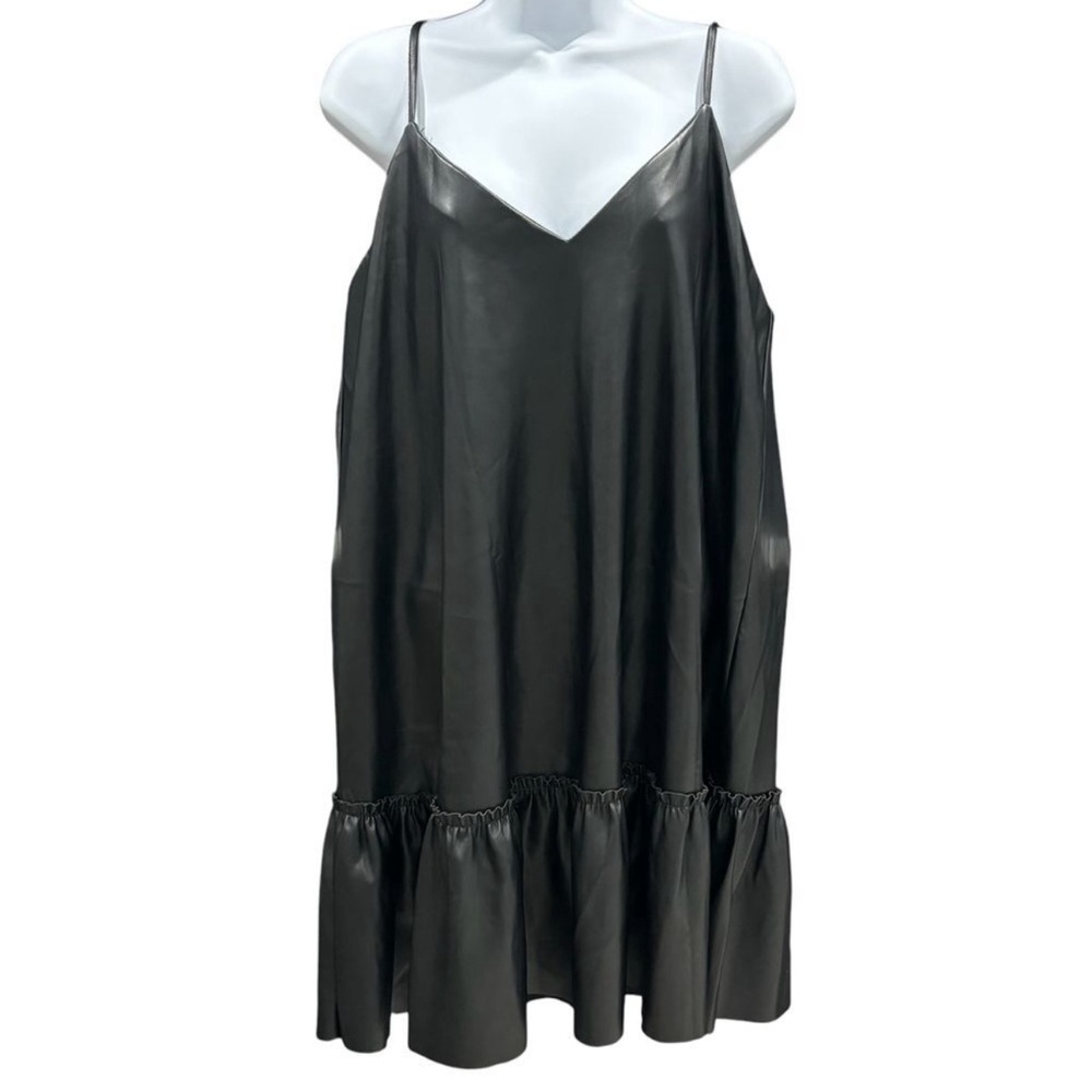 Express NWT Faux leather v neck dress 👗 - Picture 5 of 5